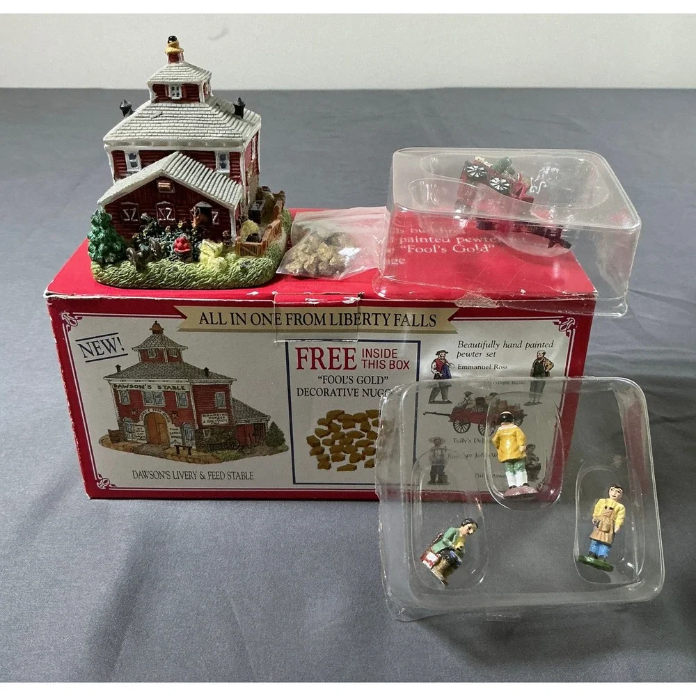 Liberty Falls AH156 Dawson's Livery & Feed Stable Set with Pewter Figures